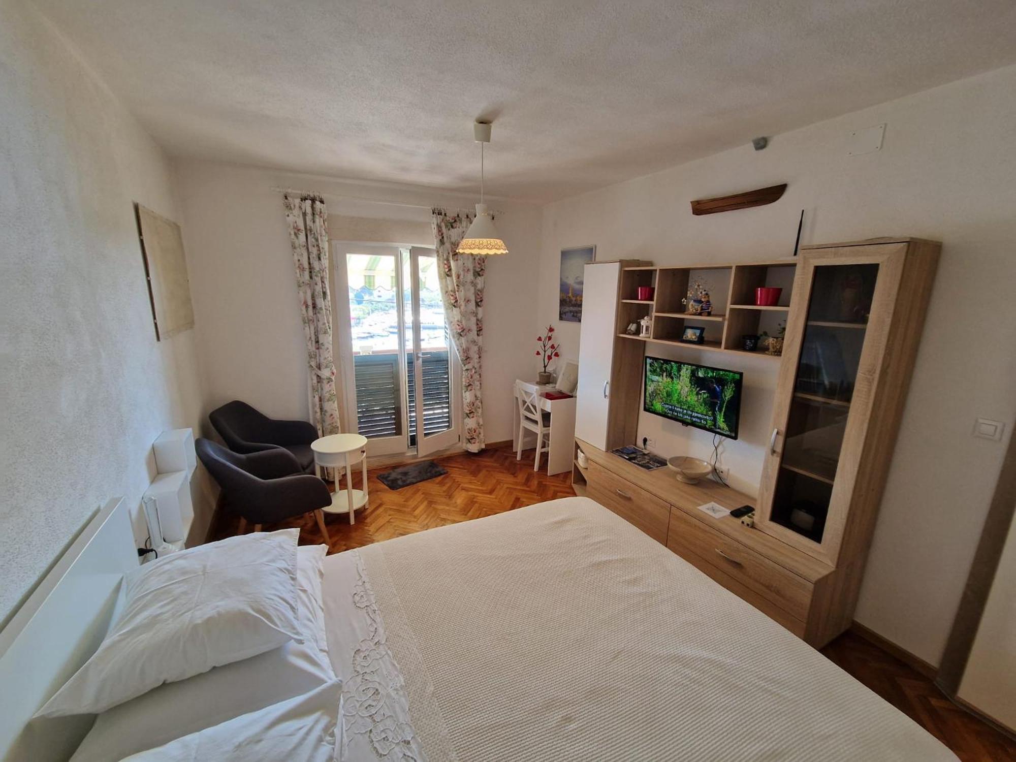 Studio Apartment Riva سومارتين المظهر الخارجي الصورة